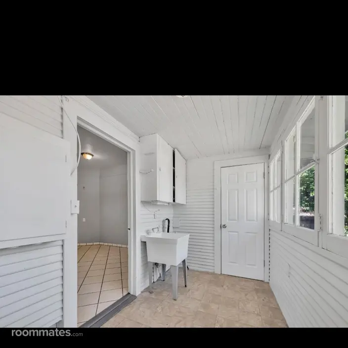 Room for rent in Turlock, CA $675, house