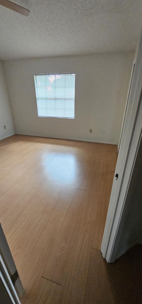 Profile photo 5 of 8