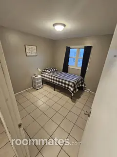 Room for rent in Milwaukee, WI $750, house