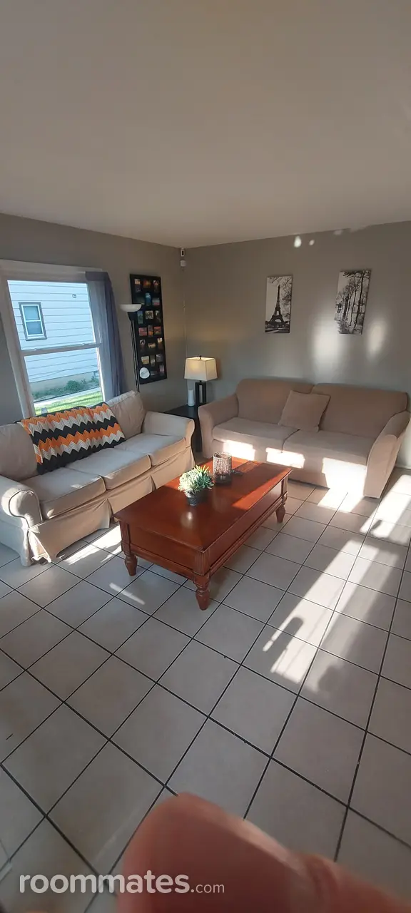 Profile photo 1 of 8