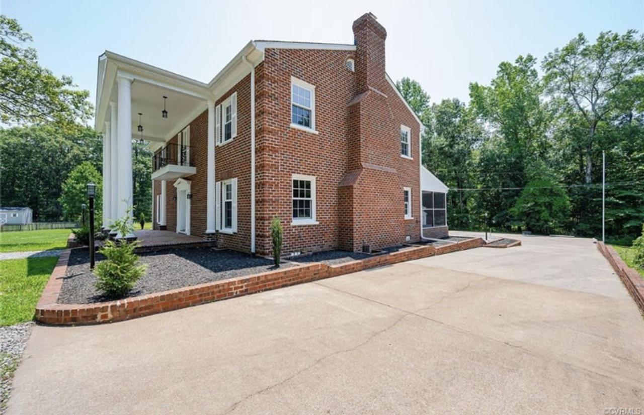 Profile photo 5 of 9