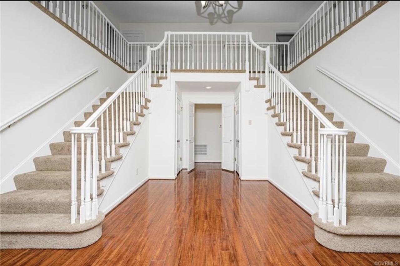 Profile photo 4 of 9