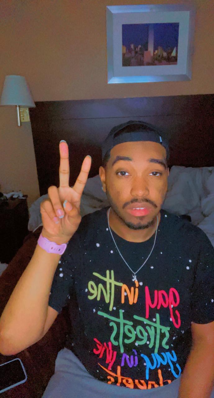 Profile photo 4 of 5