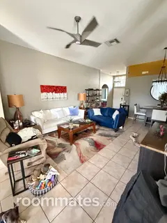 Room for rent in Orlando, FL $1200, house