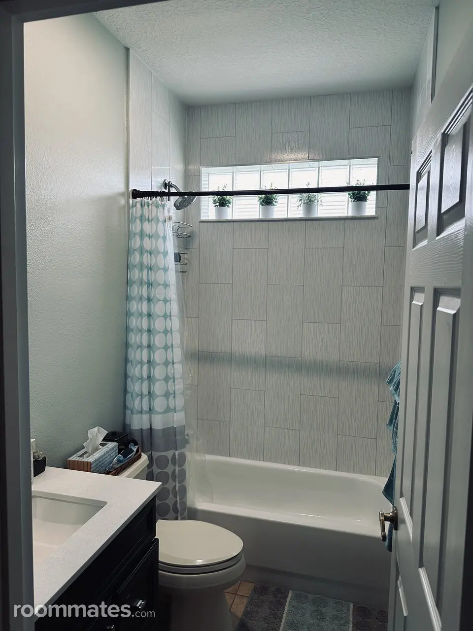 Profile photo 2 of 10