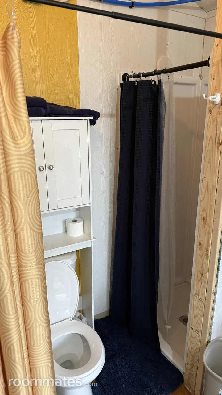 Profile photo 5 of 9