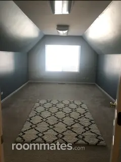 Room for rent in Round Lake, IL $900, house
