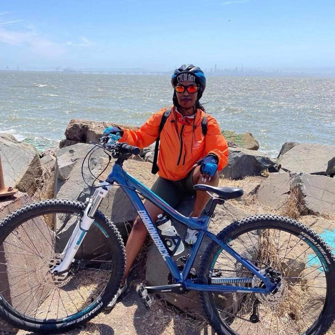 Profile photo 1 of 1