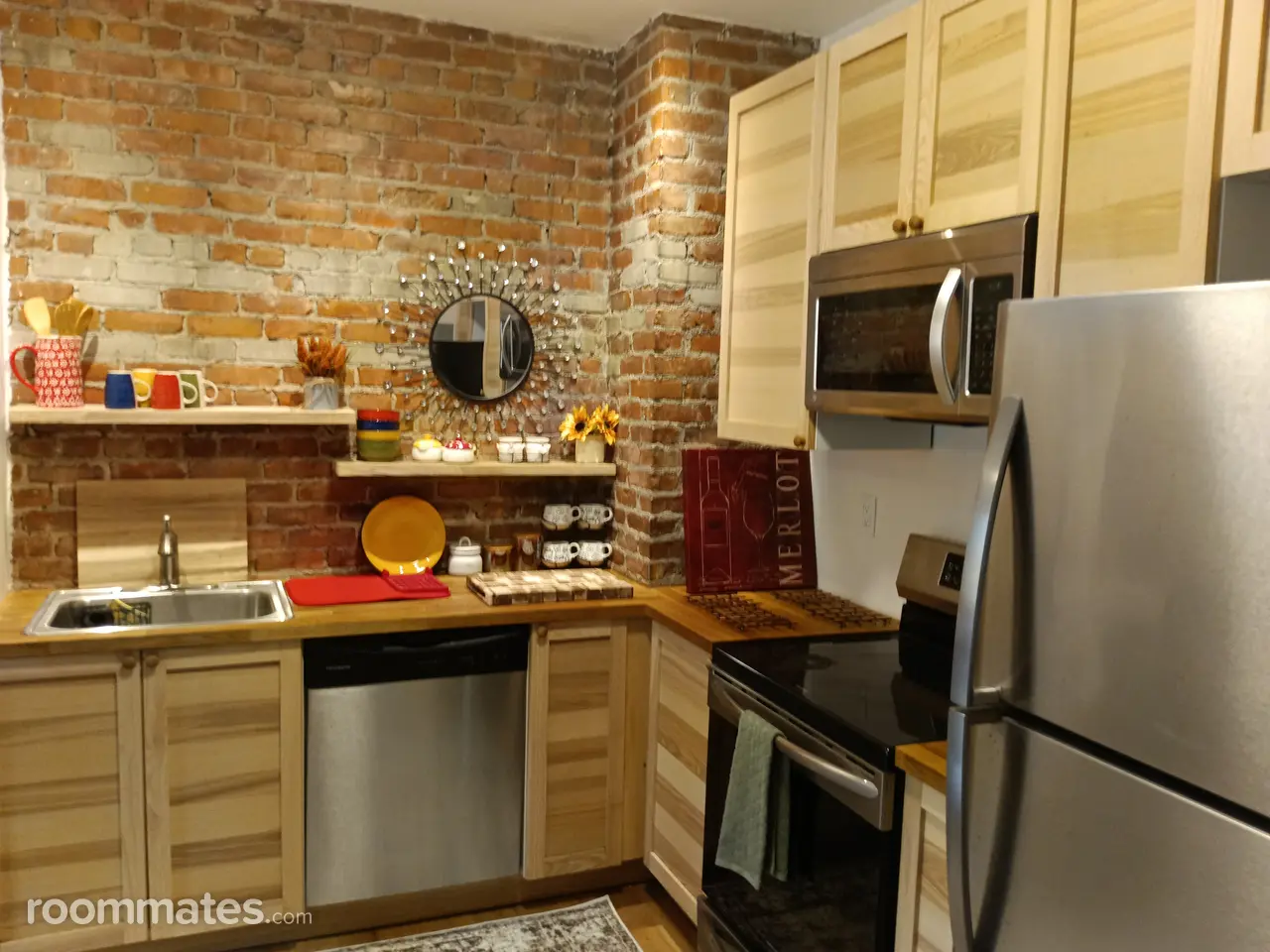 Profile photo 3 of 11