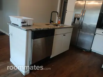 Room for rent in Atlanta, GA $900, house