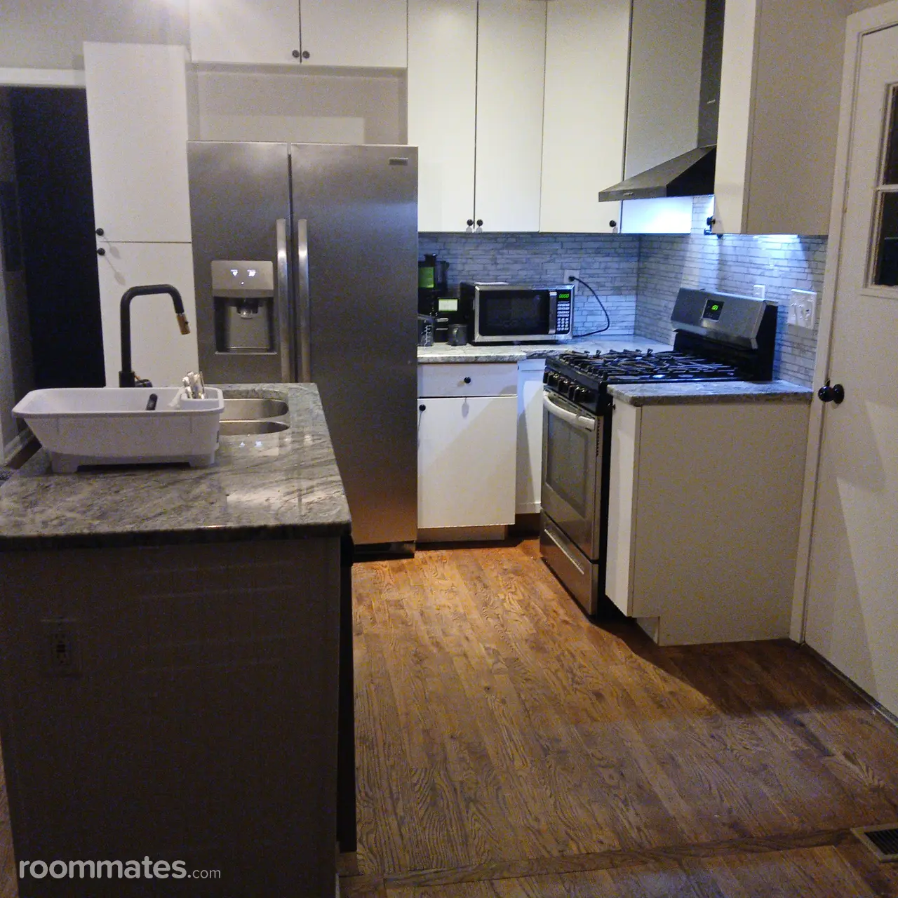 Profile photo 5 of 9