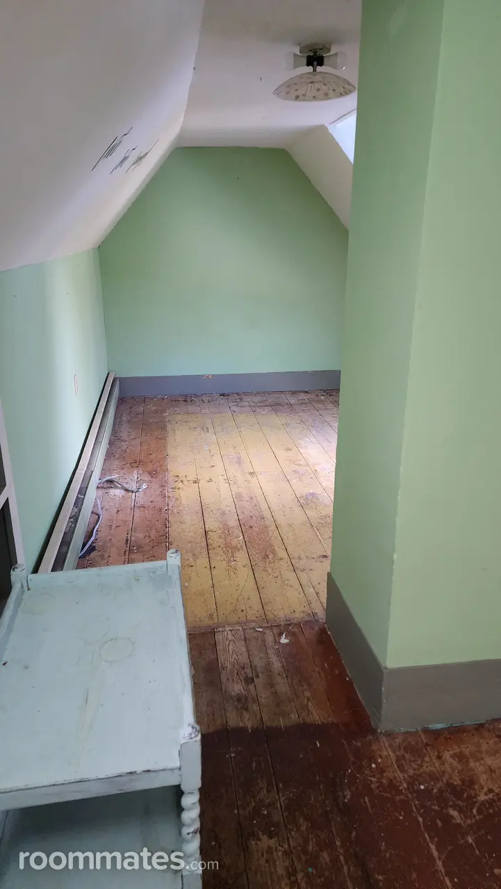 Profile photo 5 of 11