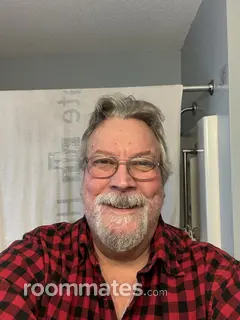 Roommate looking Westerly, RI, $1400