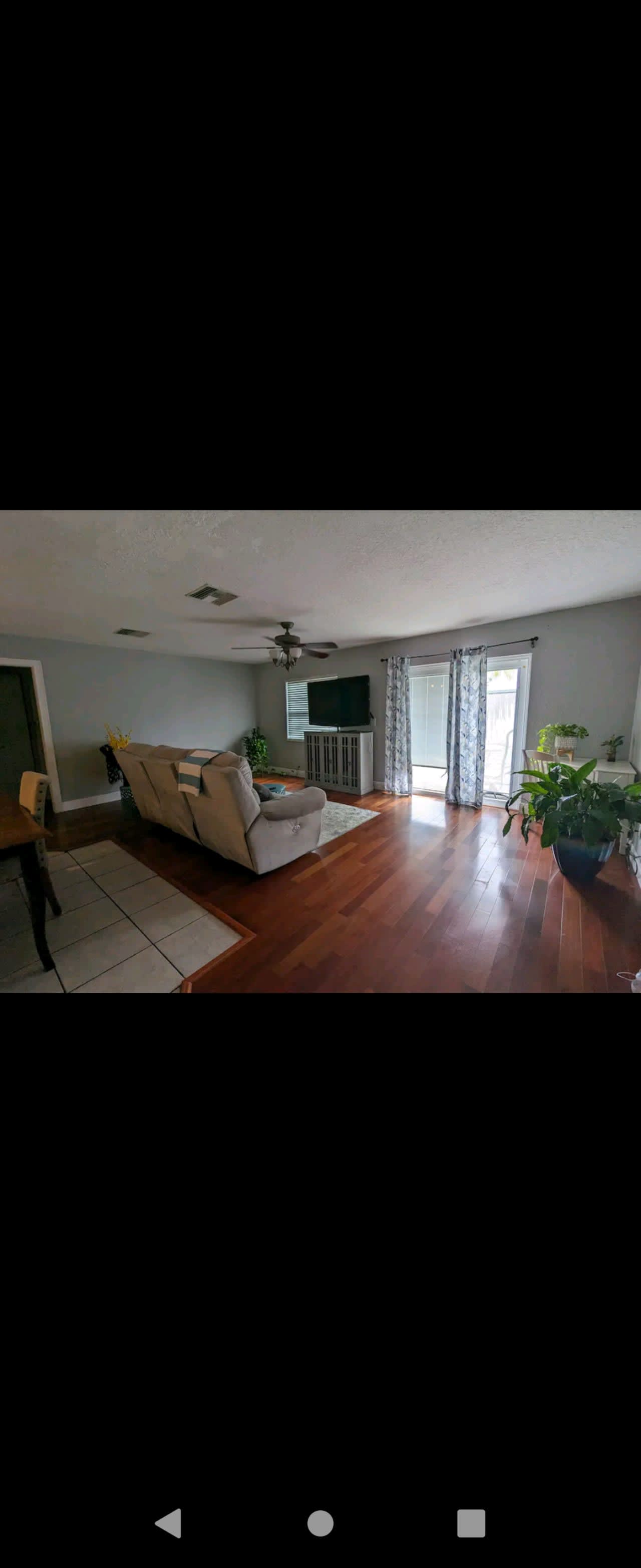 Profile photo 5 of 15