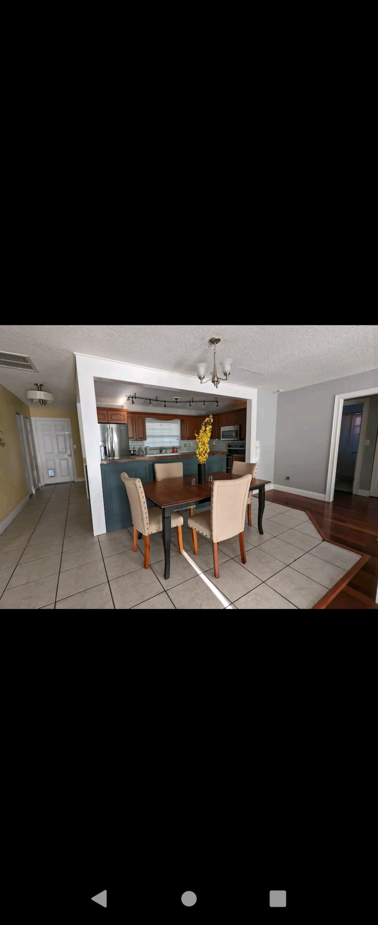 Profile photo 12 of 15