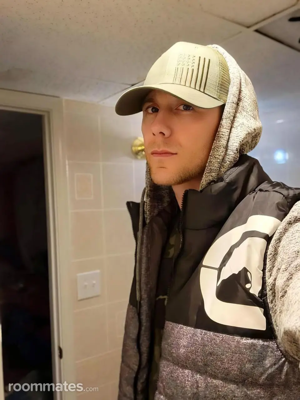 Profile photo 1 of 2