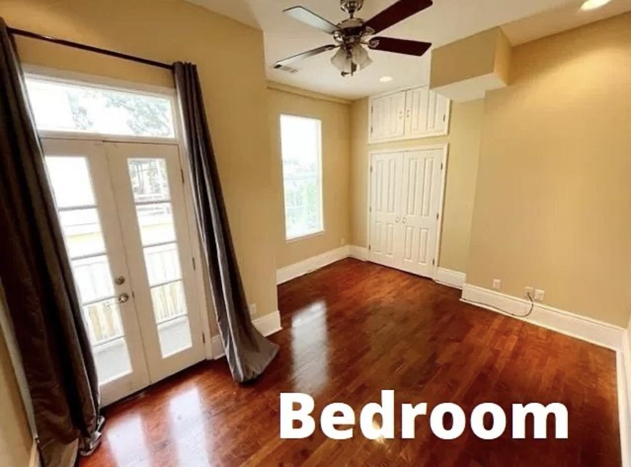 Profile photo 7 of 19