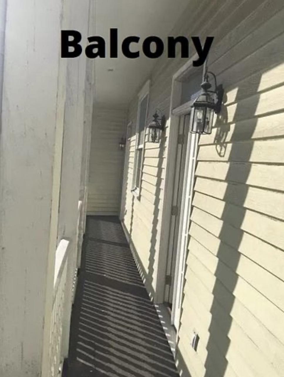 Profile photo 8 of 19