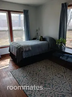 Room for rent in Arlington, TX $700, house