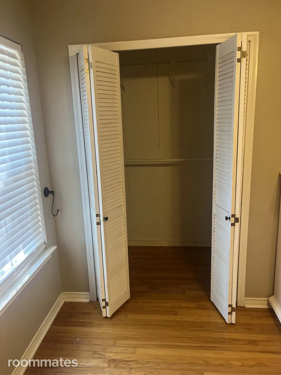 Profile photo 3 of 6