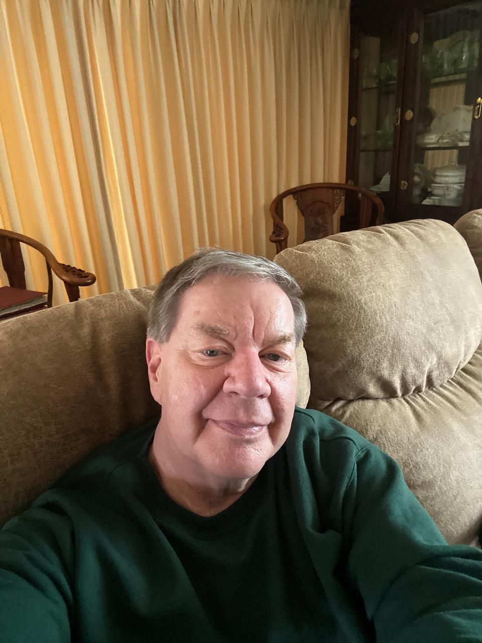 Profile photo 11 of 12