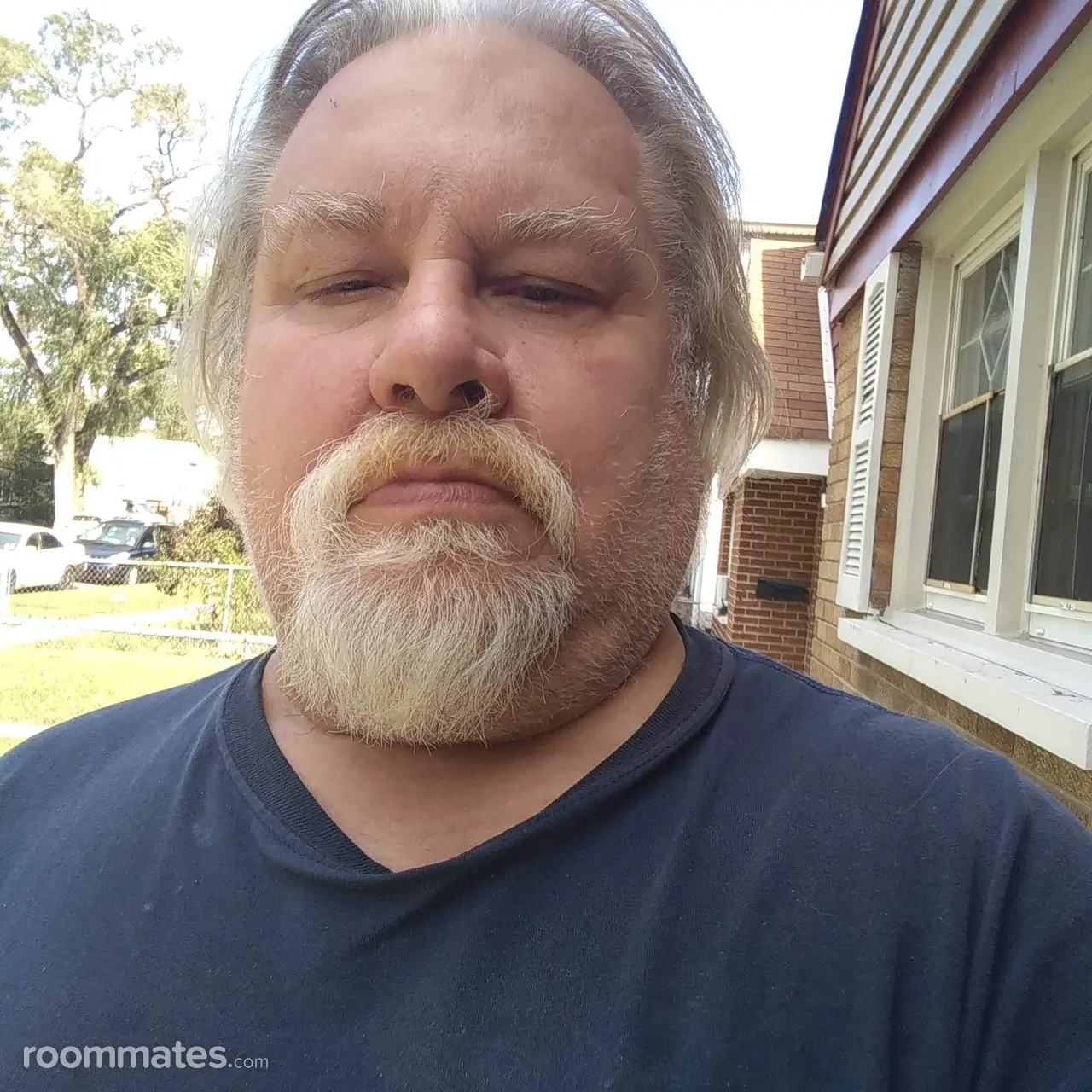 Profile photo 3 of 4