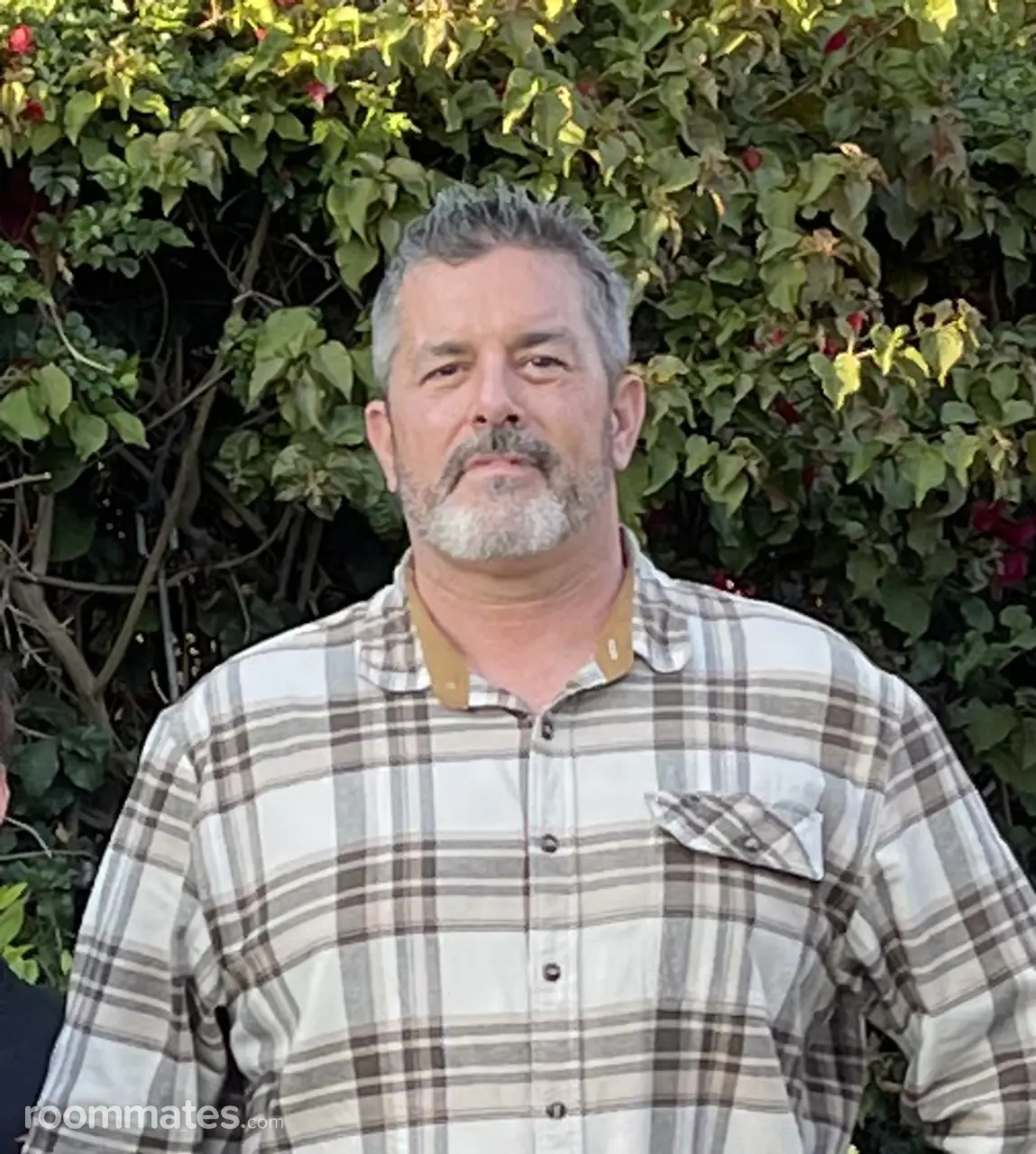 Profile photo 4 of 4