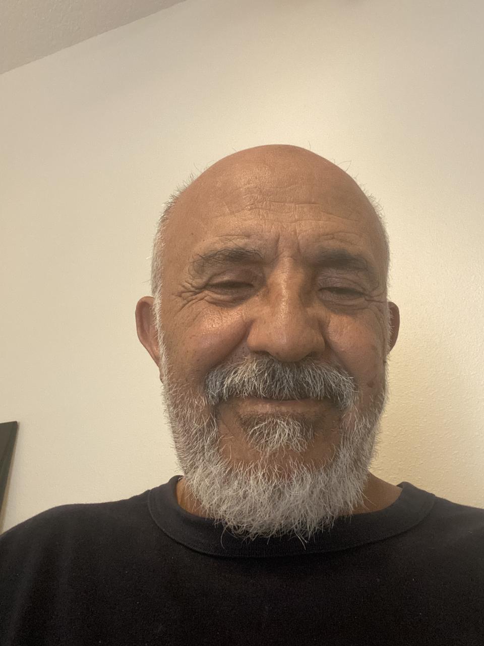 Profile photo 18 of 20