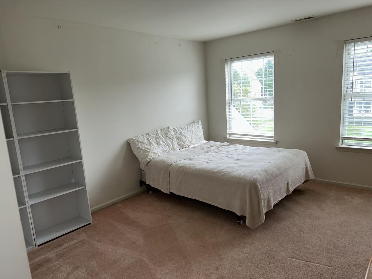 Profile photo 6 of 11