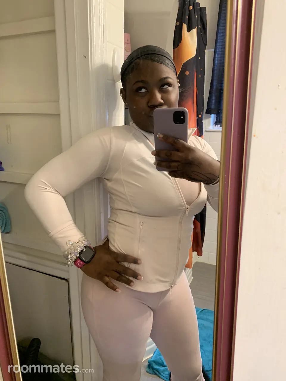 Profile photo 2 of 4