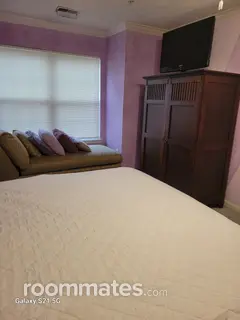 Room for rent in Bowie, MD $1200, condo