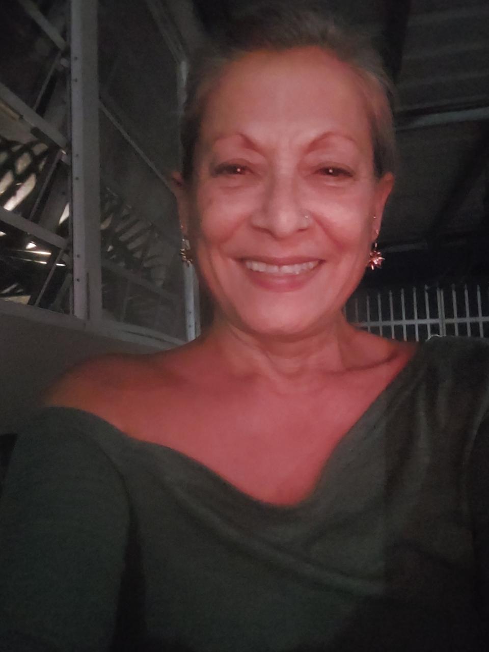 Profile photo 5 of 5