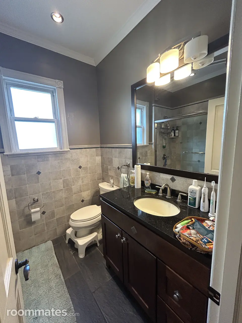 Profile photo 9 of 11