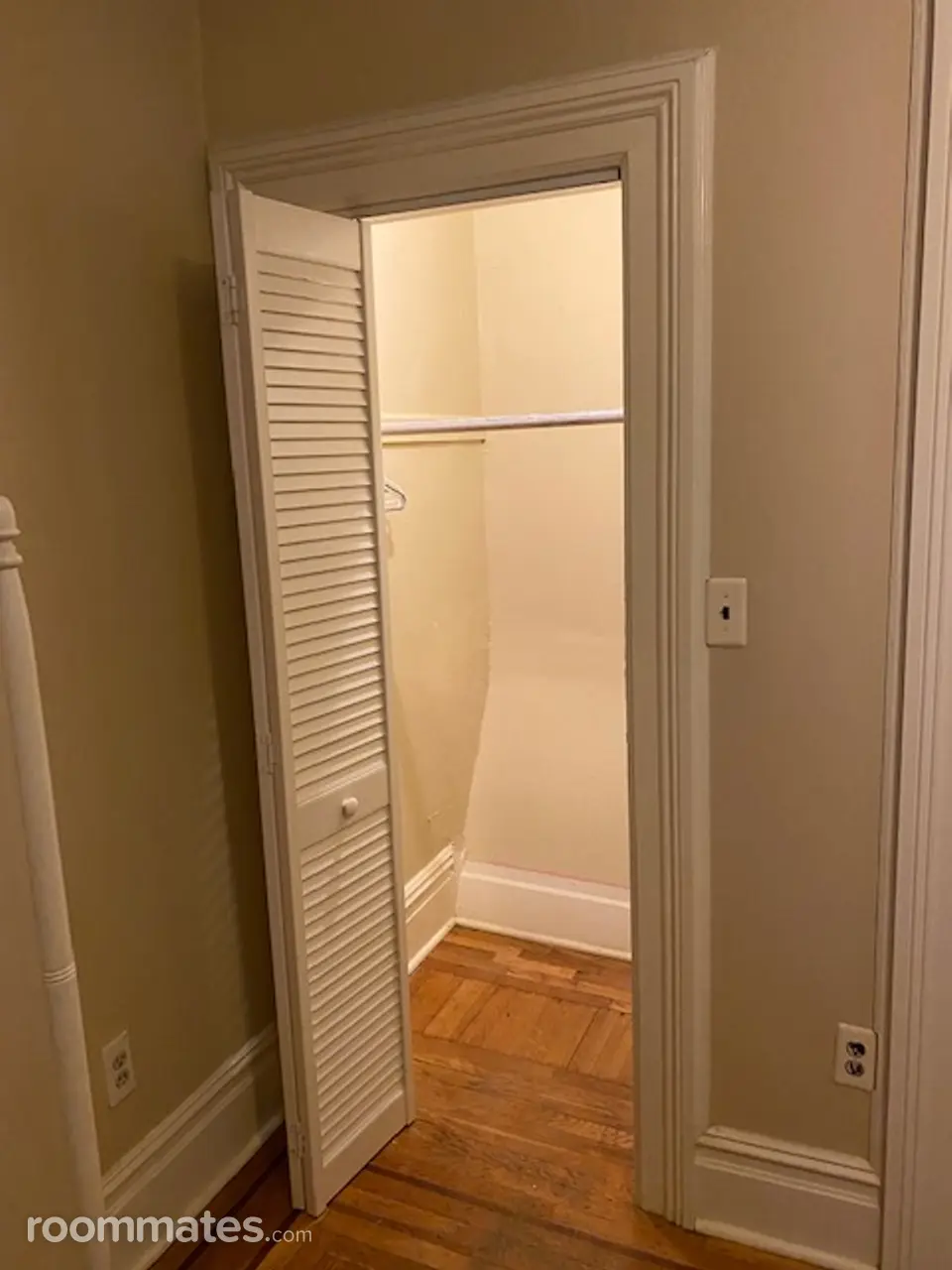 Profile photo 3 of 11