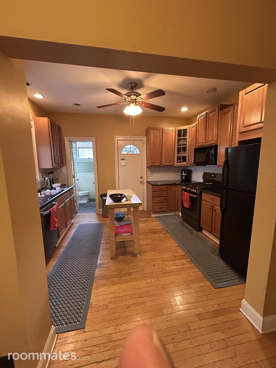 Profile photo 7 of 11