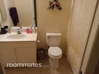 Room for rent in Cape Coral, FL $800, house