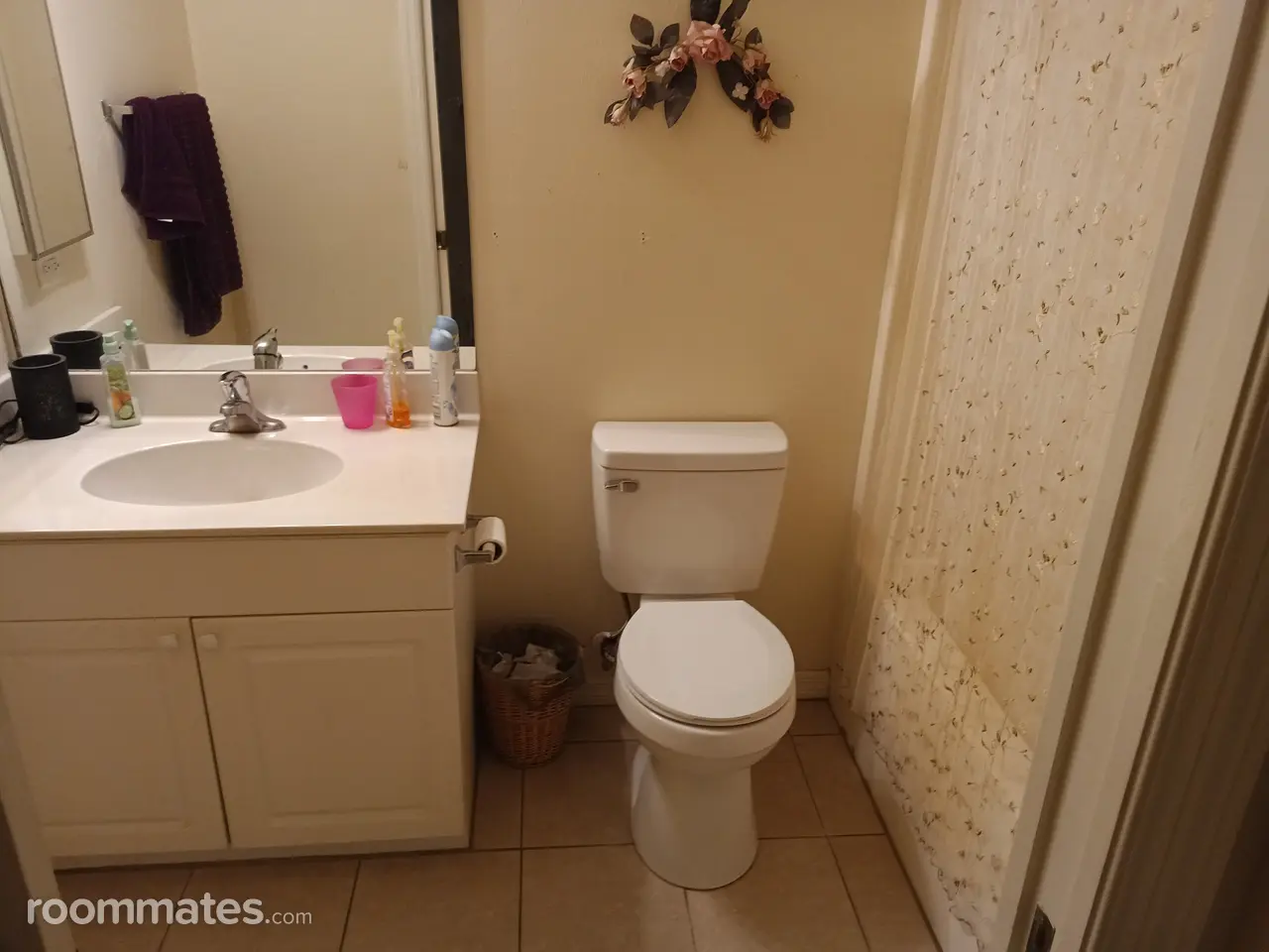 Profile photo 1 of 4