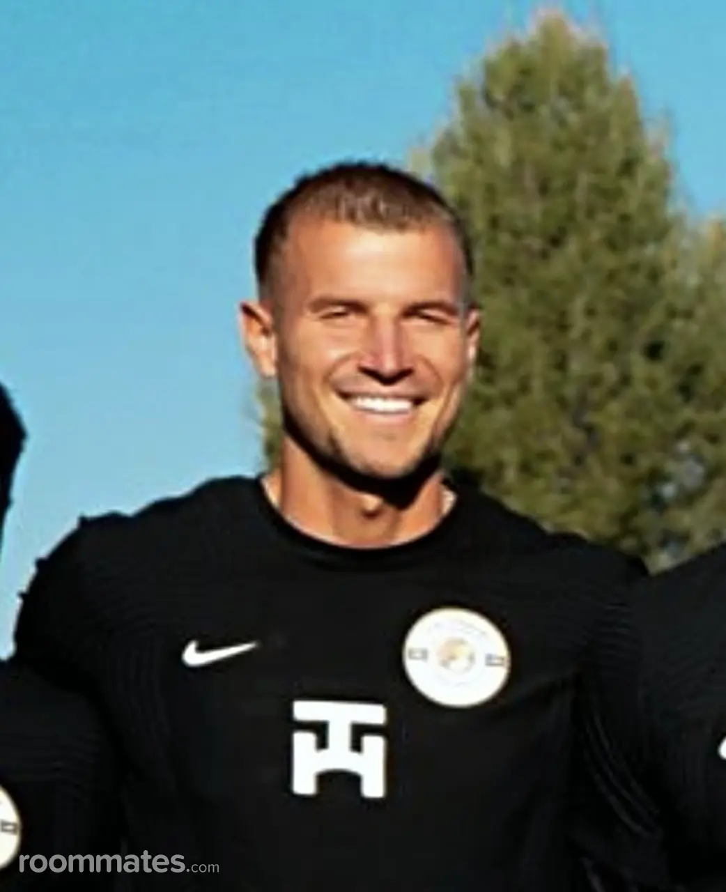 Profile photo 12 of 12