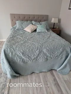 Room for rent in Dallas, OR $1000, house