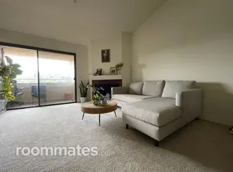 Room for rent in Vista, CA $1400, house