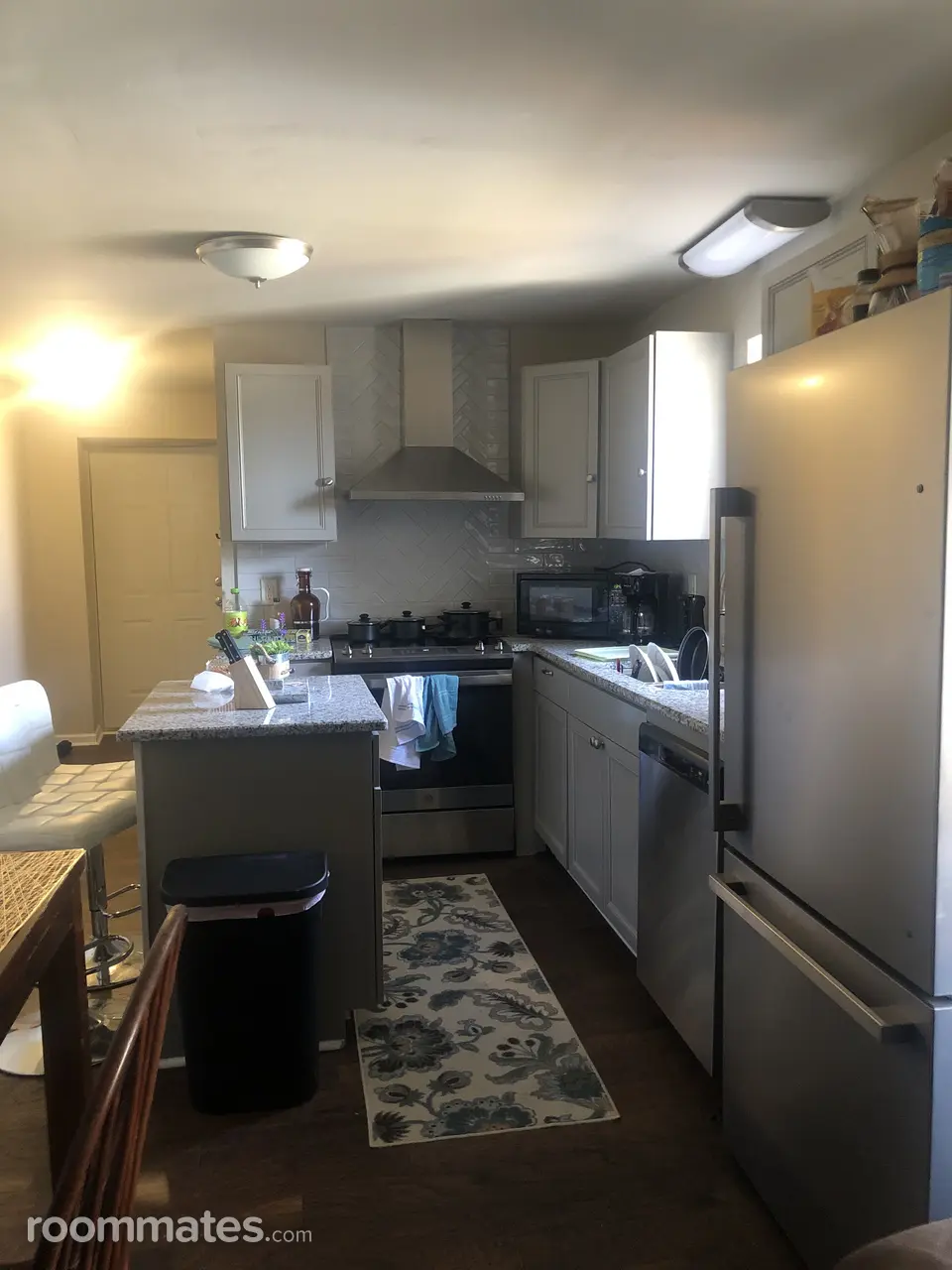 Profile photo 4 of 7