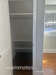 Room for rent in Danbury, CT $1250, house