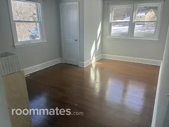 Room for rent in Danbury, CT $1250, house