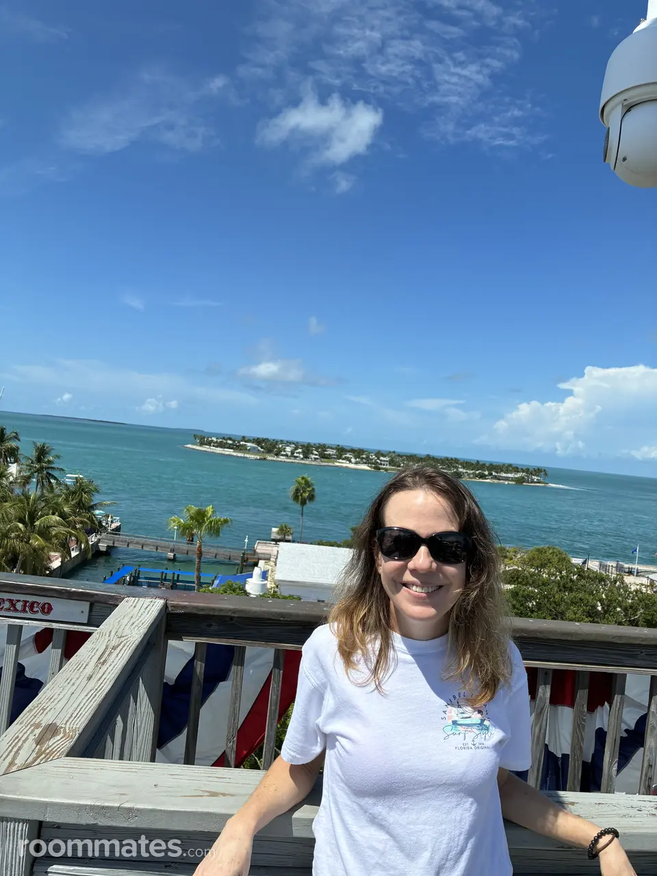 Profile photo 3 of 4