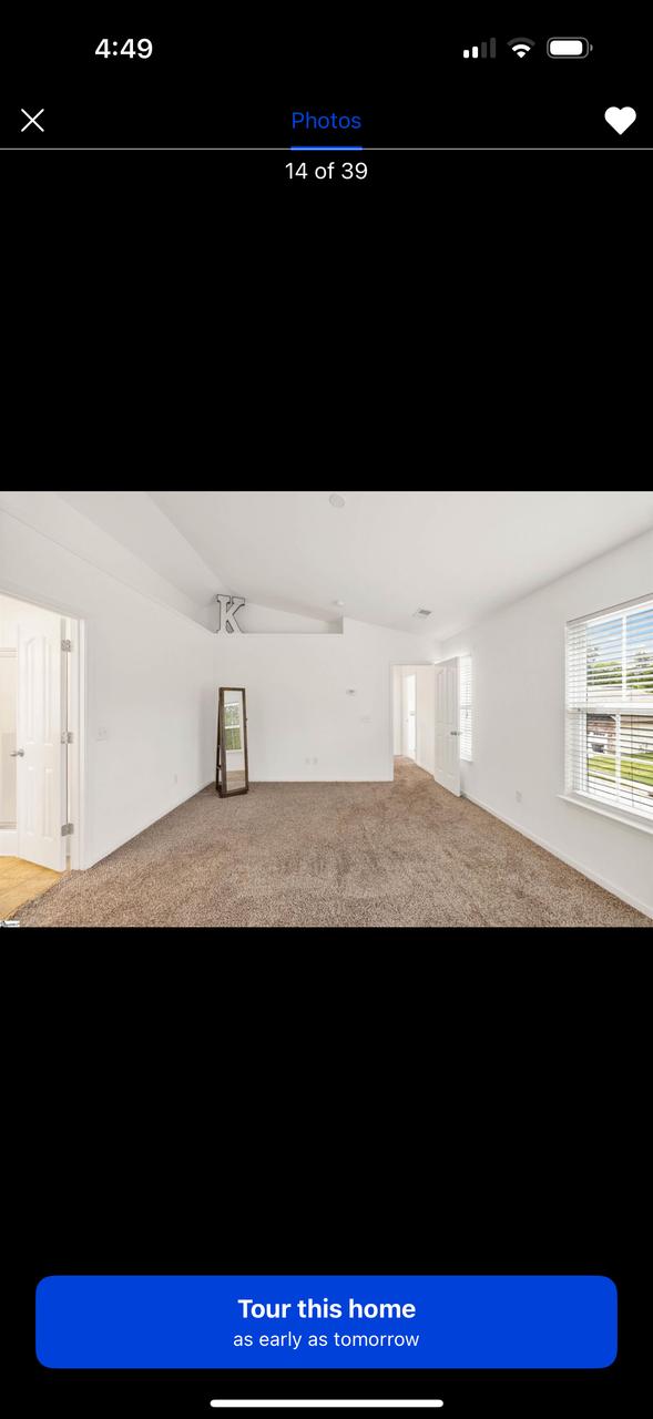 Profile photo 10 of 18