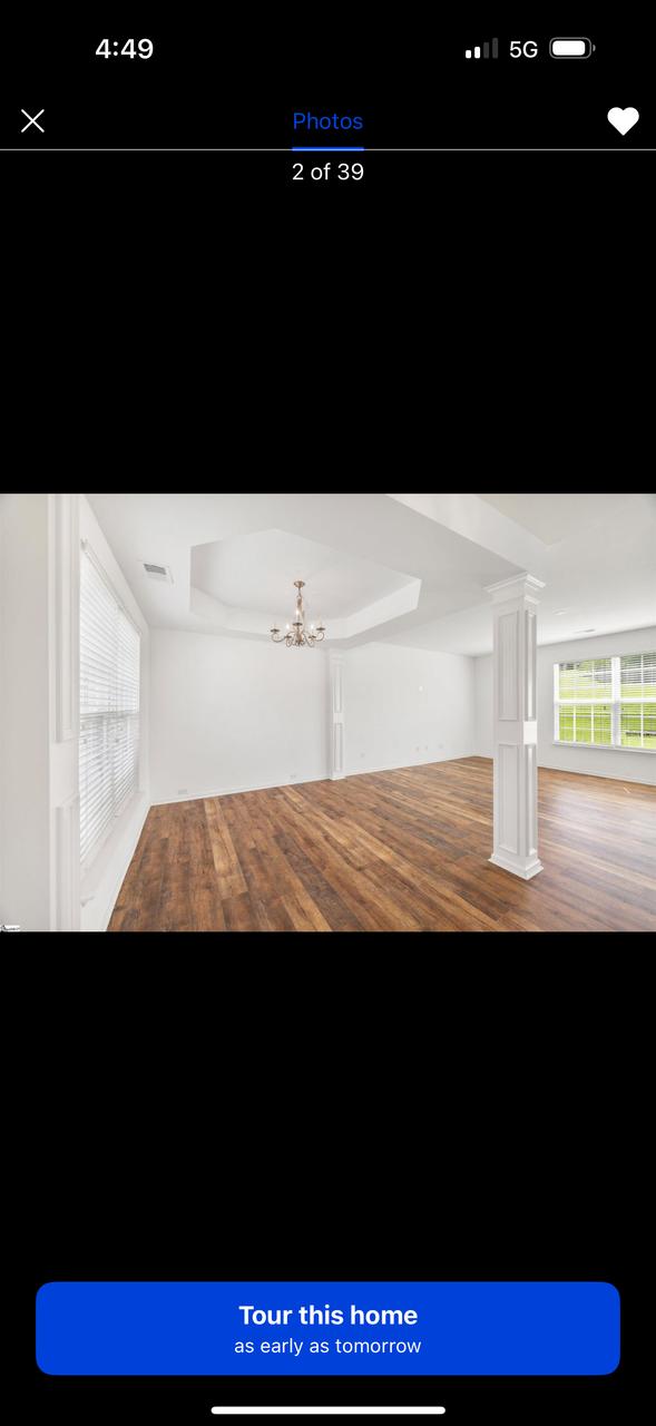 Profile photo 4 of 18