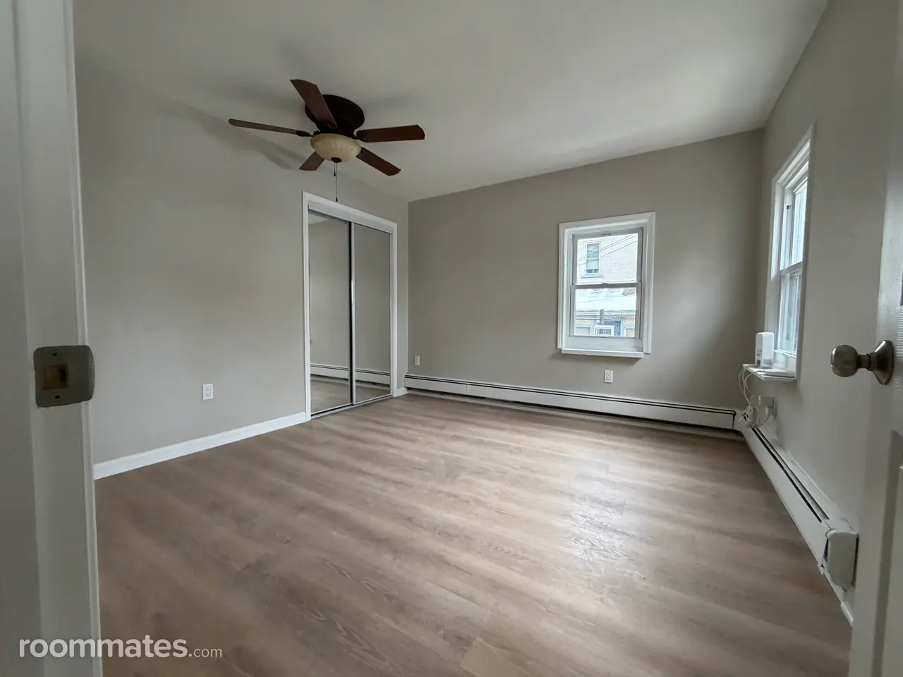 Profile photo 9 of 14