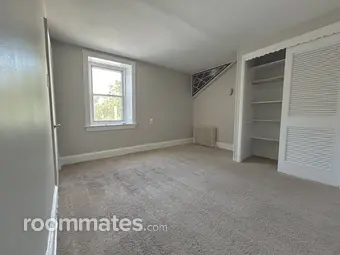 Room for rent in Philadelphia, PA $700, house