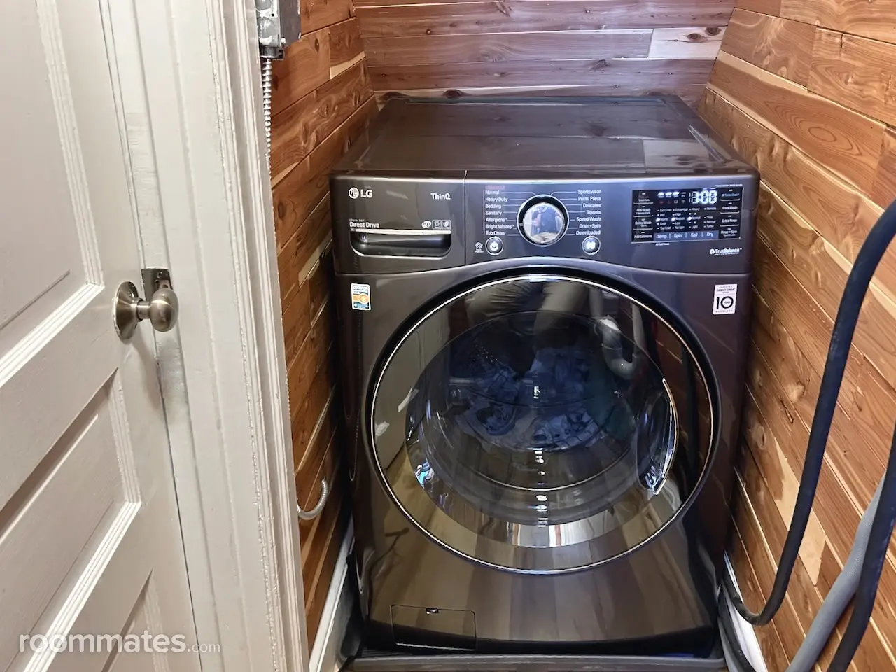 Profile photo 4 of 7