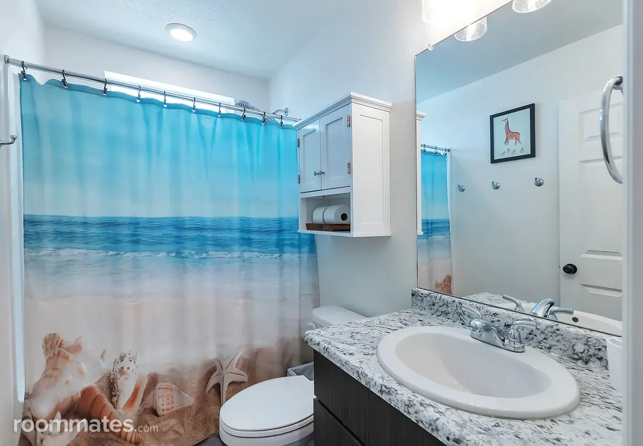 Profile photo 4 of 11